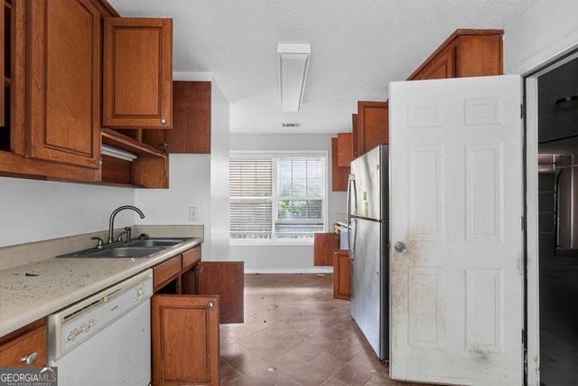 25 Halley Court, Covington, GA 30016