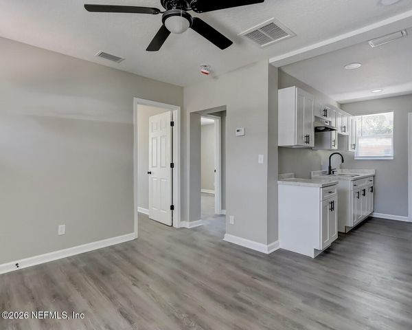 3407 PLATEAU Street, Jacksonville, FL 32206