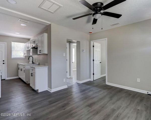 3407 PLATEAU Street, Jacksonville, FL 32206