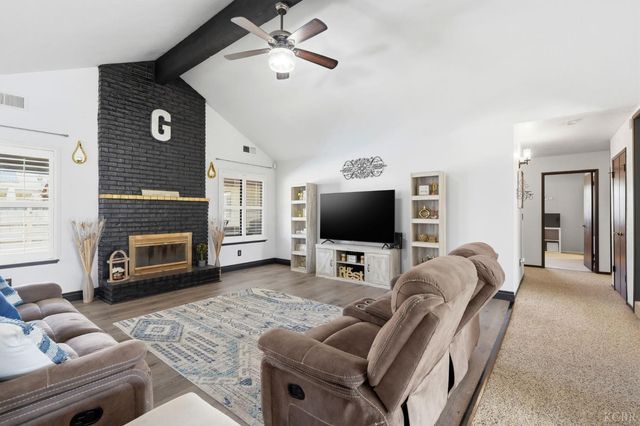 1332 Lincoln Lane, Lemoore, CA 93245