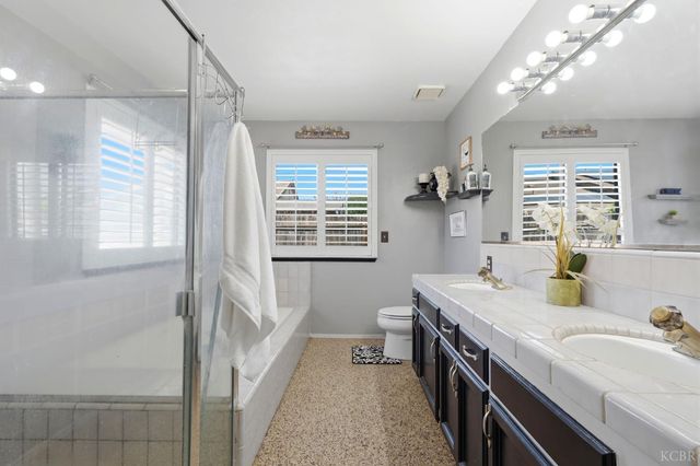 1332 Lincoln Lane, Lemoore, CA 93245