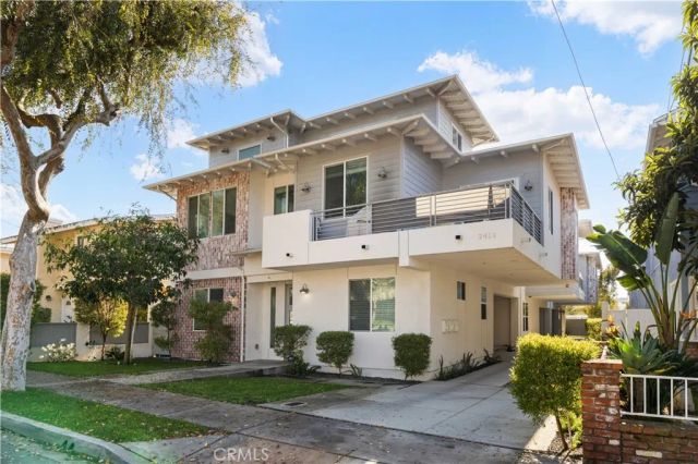 2410 Grant Avenue A, Redondo Beach, CA 90278