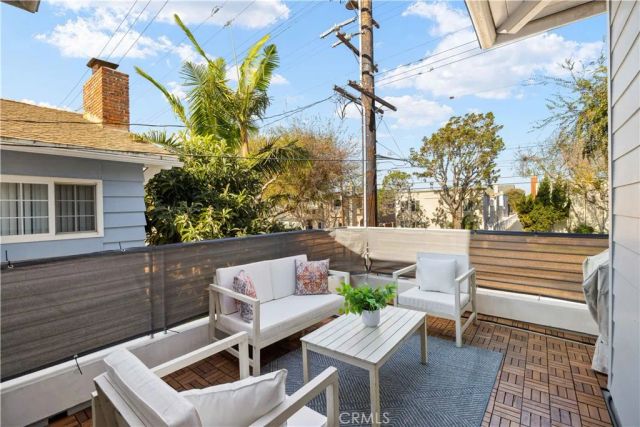 2410 Grant Avenue A, Redondo Beach, CA 90278