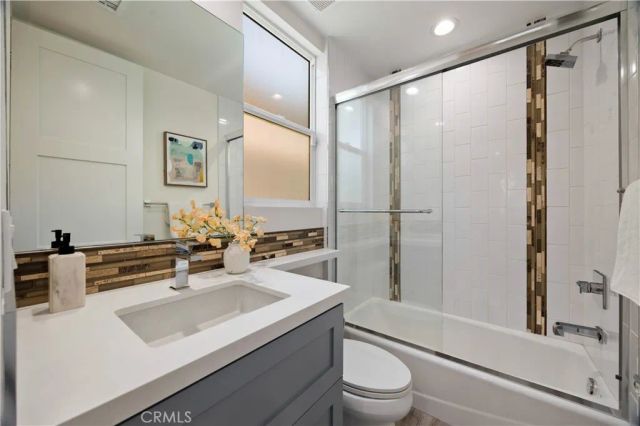 2410 Grant Avenue A, Redondo Beach, CA 90278