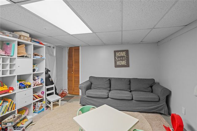 63 Taft Street, Cranston, RI 02905