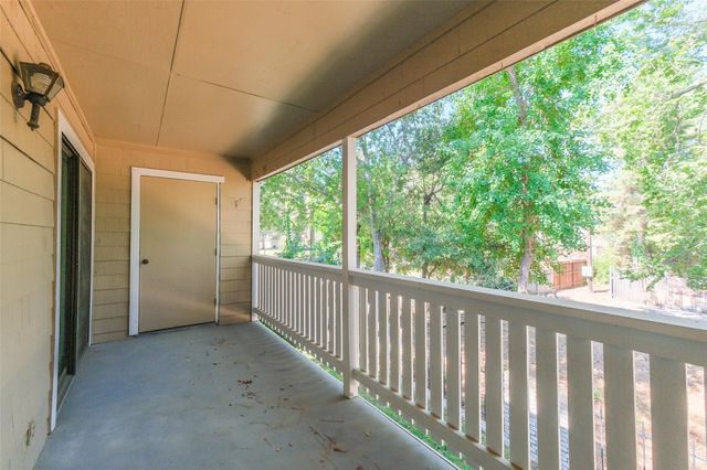 14911 Wunderlich Drive 2302, Houston, TX 77069