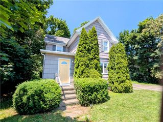 883 Brown Road, Irondequoit, NY 14622