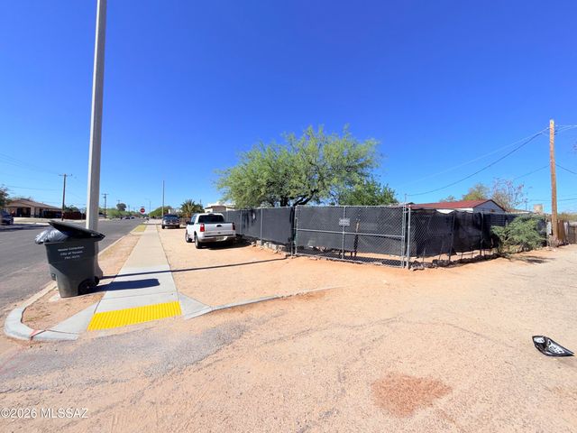 347 E 24th Street, Tucson, AZ 85713