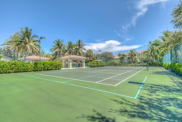 242 Village Boulevard 2203, Tequesta, FL 33469