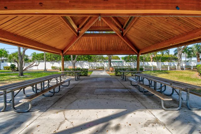 242 Village Boulevard 2203, Tequesta, FL 33469