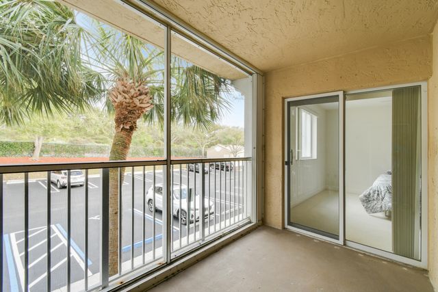 242 Village Boulevard 2203, Tequesta, FL 33469