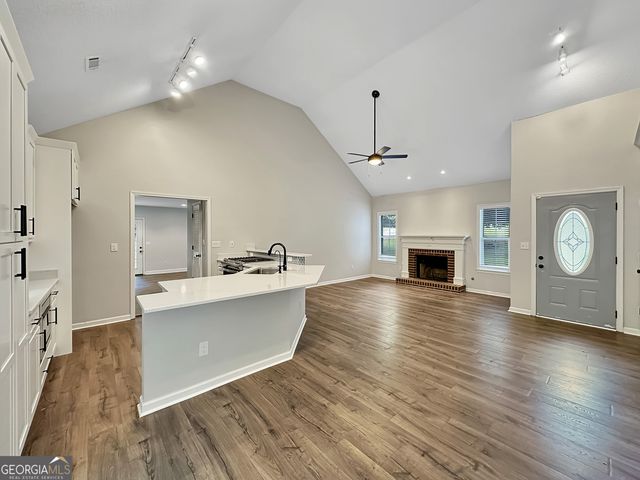 77 Paces Landing Way, Newnan, GA 30263