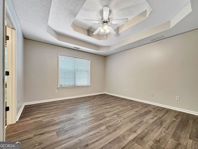 77 Paces Landing Way, Newnan, GA 30263