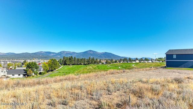 3594 N Blaze Loop, Post Falls, ID 83854