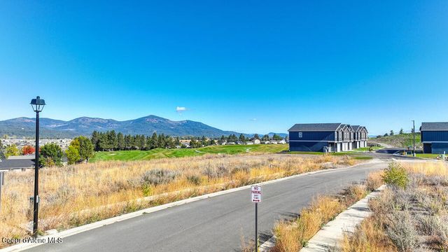 3594 N Blaze Loop, Post Falls, ID 83854
