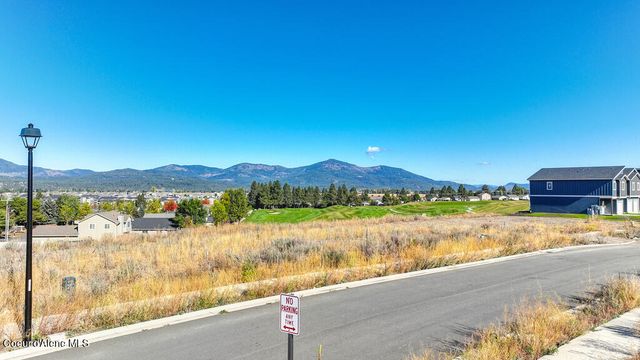 3594 N Blaze Loop, Post Falls, ID 83854
