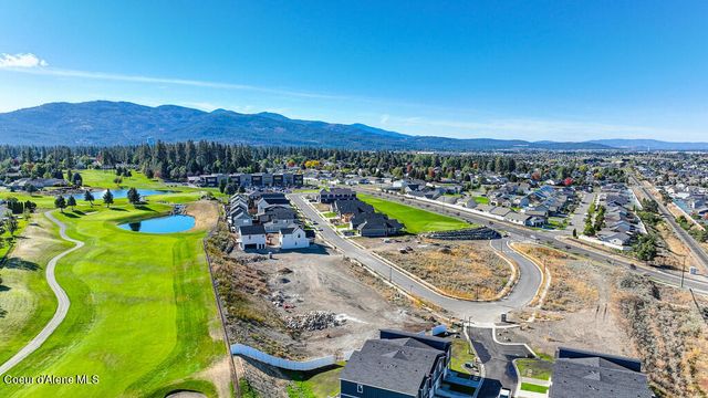 3594 N Blaze Loop, Post Falls, ID 83854