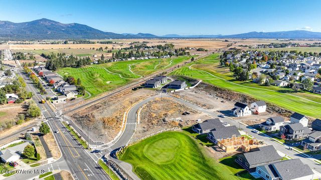 3594 N Blaze Loop, Post Falls, ID 83854
