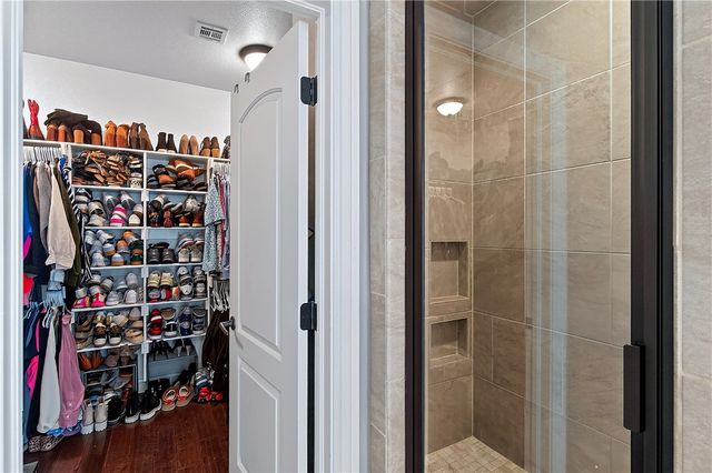 1507 NW Hermanus Street, Bentonville, AR 72712