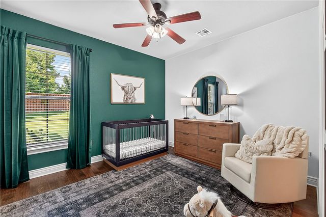 1507 NW Hermanus Street, Bentonville, AR 72712