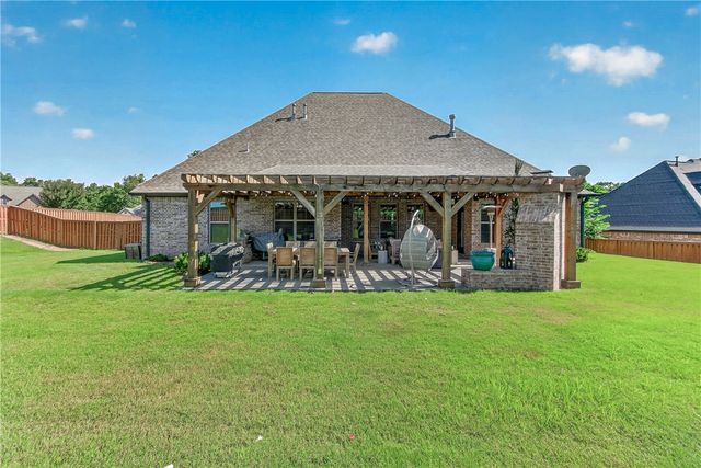 1507 NW Hermanus Street, Bentonville, AR 72712