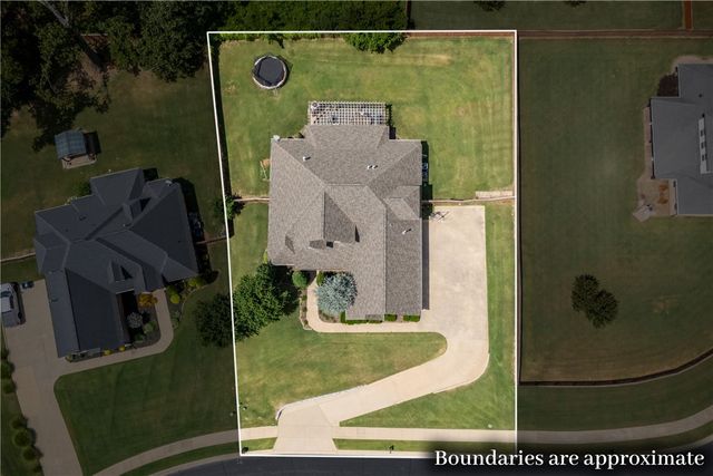 1507 NW Hermanus Street, Bentonville, AR 72712