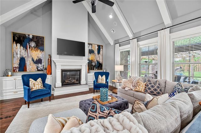 1507 NW Hermanus Street, Bentonville, AR 72712