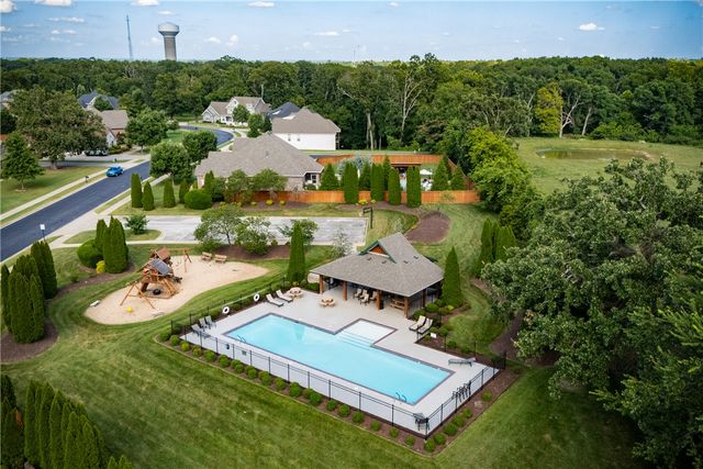 1507 NW Hermanus Street, Bentonville, AR 72712