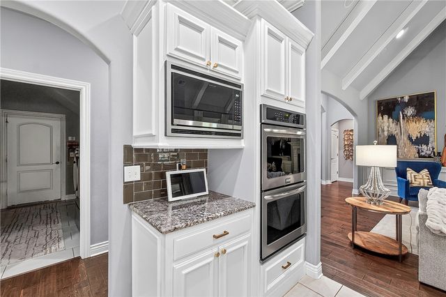 1507 NW Hermanus Street, Bentonville, AR 72712