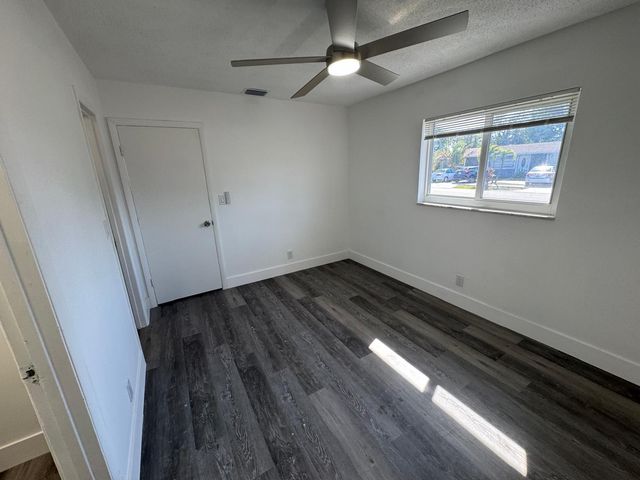 4010 NE 6th Avenue, Deerfield Beach, FL 33064