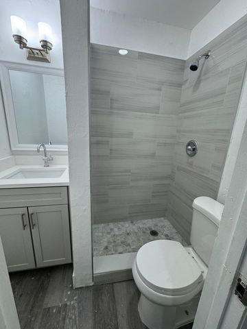 4010 NE 6th Avenue, Deerfield Beach, FL 33064