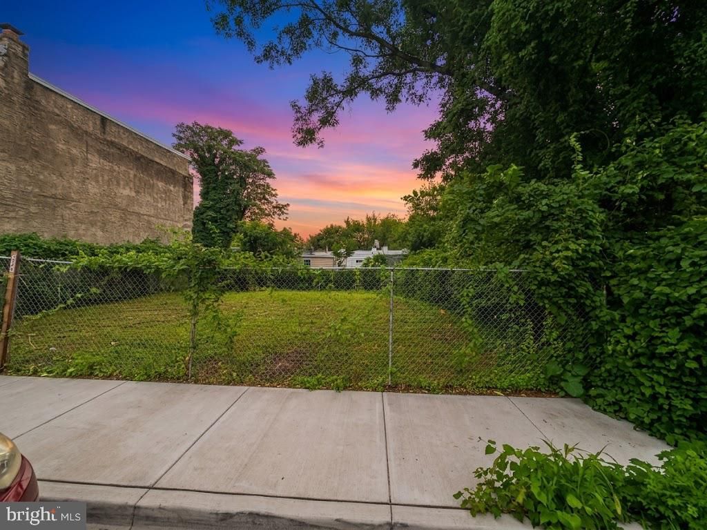 222 E CLAPIER ST, PHILADELPHIA, PA 19144 — photo 2