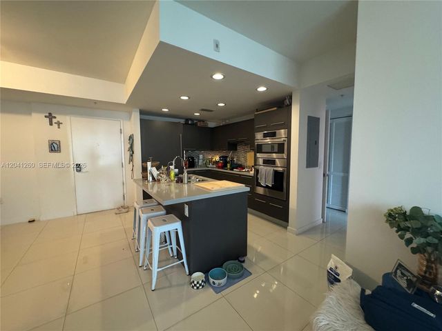 7751 NW 107th Ave 510, Doral, FL 33178