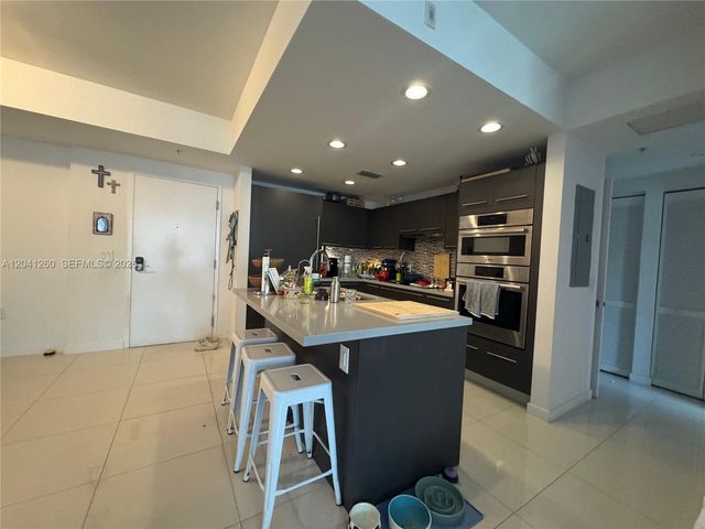 7751 NW 107th Ave 510, Doral, FL 33178