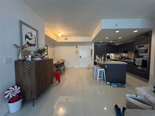 7751 NW 107th Ave 510, Doral, FL 33178