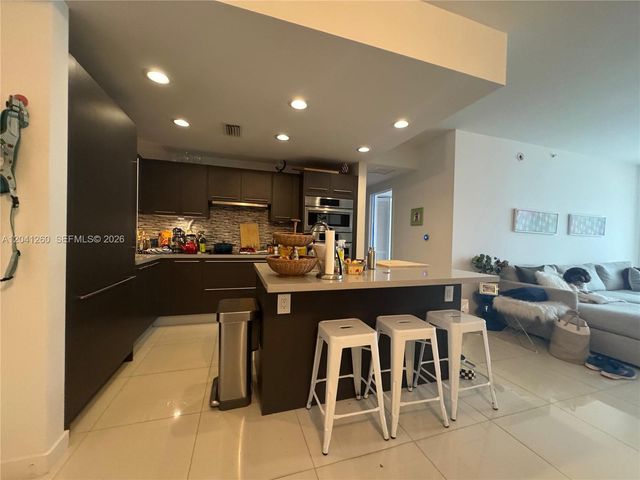 7751 NW 107th Ave 510, Doral, FL 33178