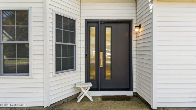 123 Almond Road, Freehold, NJ 07728