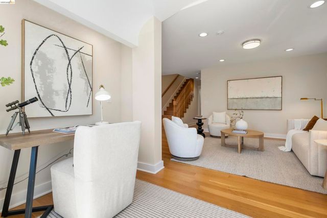 977 Regal Rd, Berkeley, CA 94708