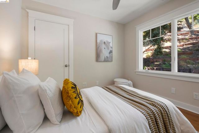 977 Regal Rd, Berkeley, CA 94708