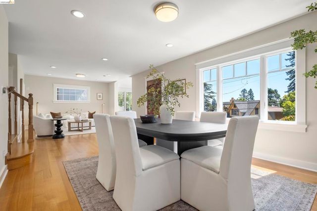 977 Regal Rd, Berkeley, CA 94708