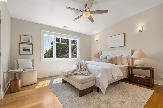 977 Regal Rd, Berkeley, CA 94708