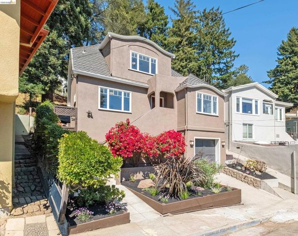977 Regal Rd, Berkeley, CA 94708