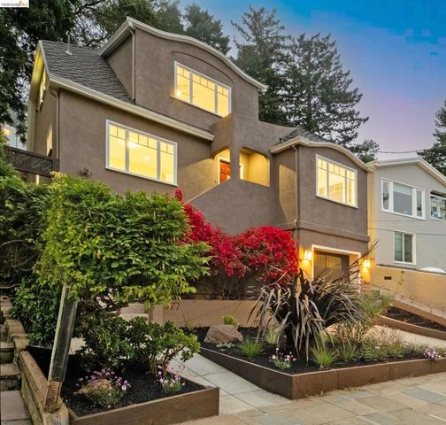 977 Regal Rd, Berkeley, CA 94708
