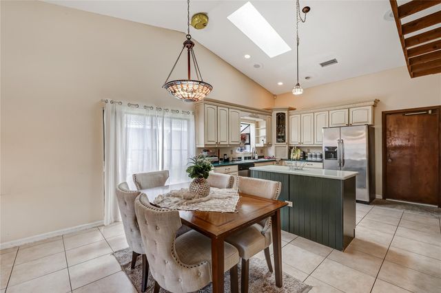 1962 NW 110th Ln, Coral Springs, FL 33071
