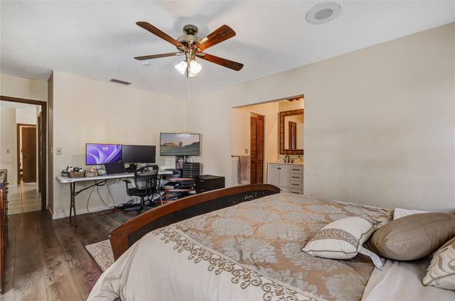 1962 NW 110th Ln, Coral Springs, FL 33071