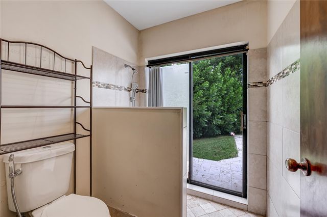 1962 NW 110th Ln, Coral Springs, FL 33071
