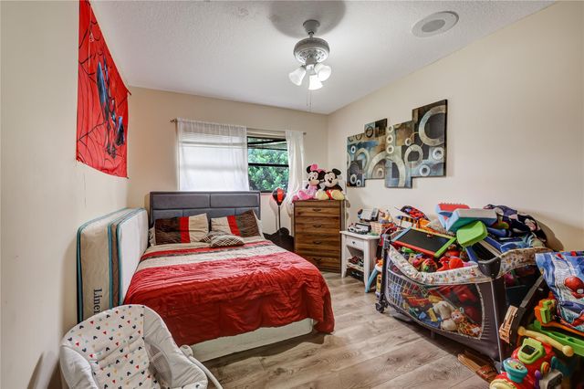 1962 NW 110th Ln, Coral Springs, FL 33071