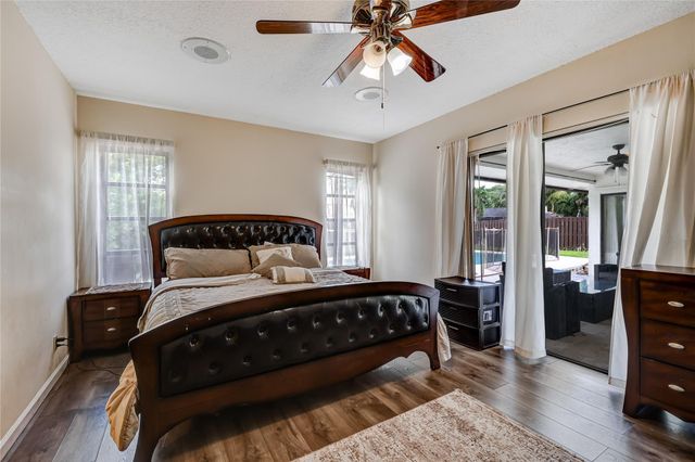 1962 NW 110th Ln, Coral Springs, FL 33071