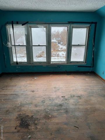 14298 Chelsea Street, Detroit, MI 48213