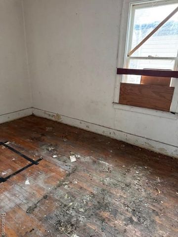 14298 Chelsea Street, Detroit, MI 48213